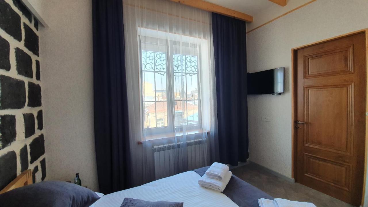 Jinjotel Gyumri Guiumri Exterior foto